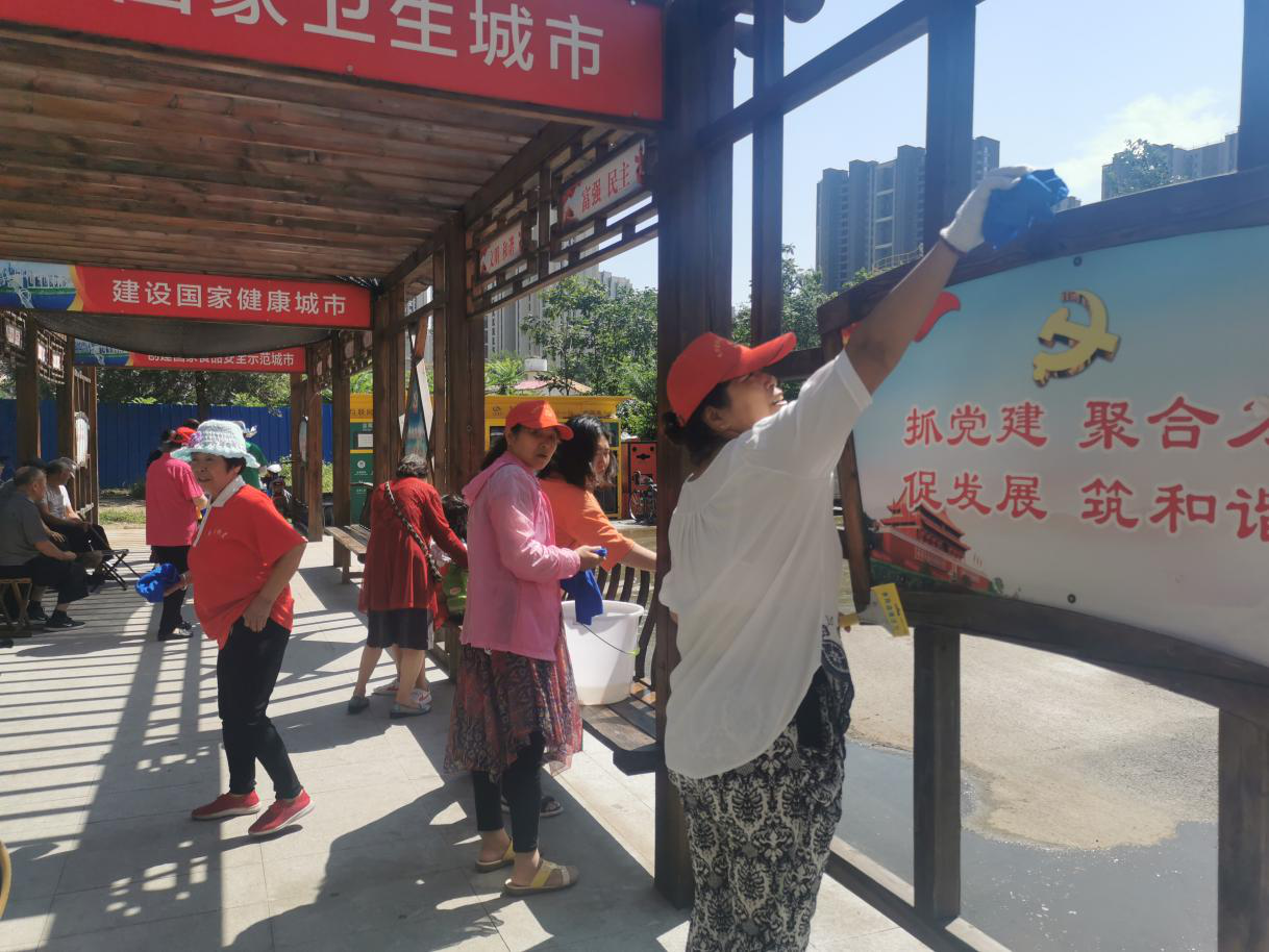 五三街道开展“助力创建全国文明城市我先行”主题系列大清扫活动