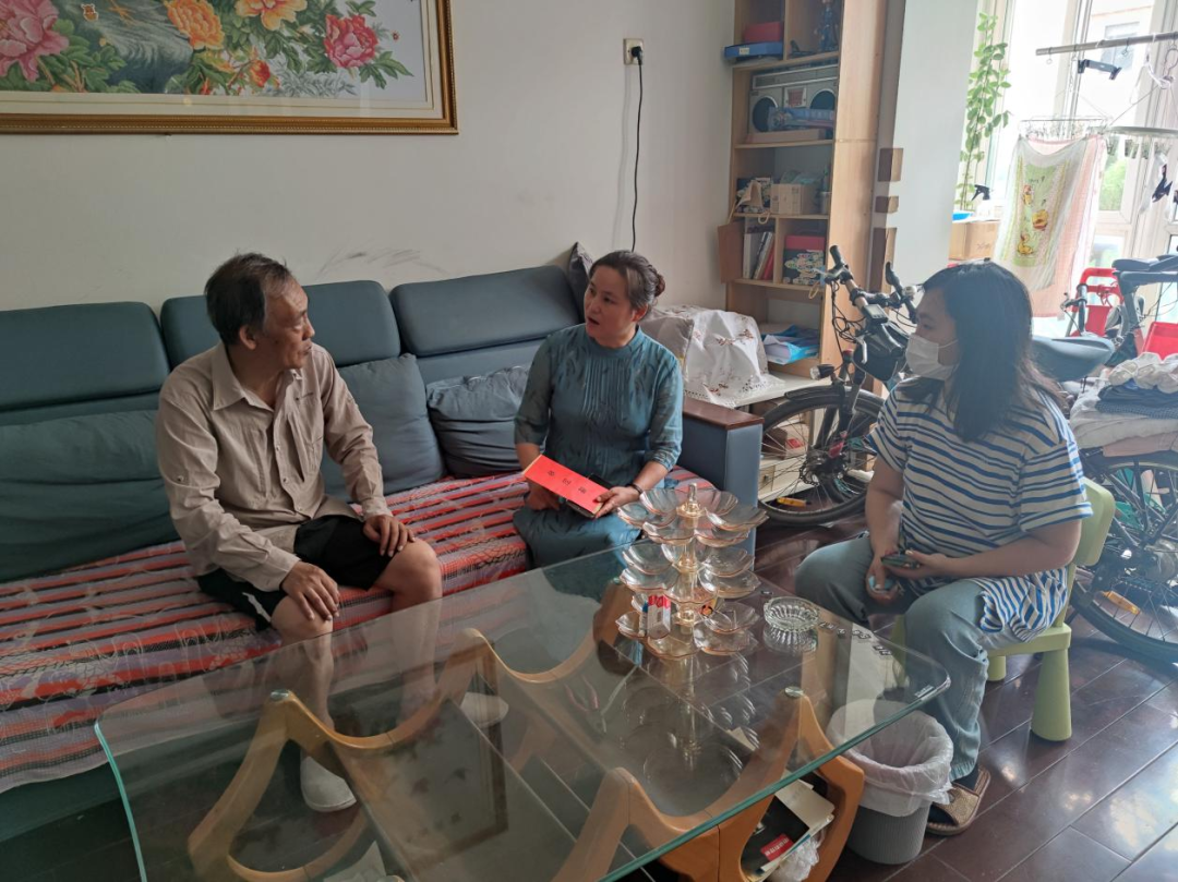 浑河站东街道开展走访慰问烈士遗属活动