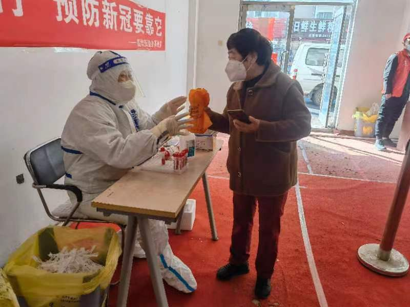 河西社区居民的一份“小温暖”