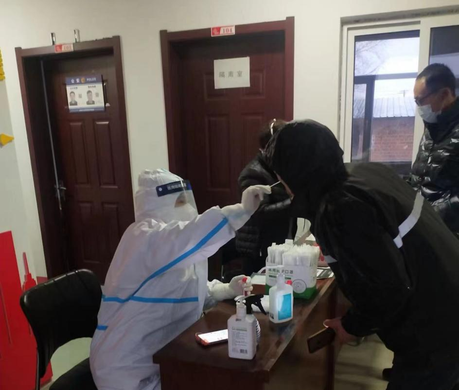 王滨街道：乡村持续振兴 疫情坚决防住