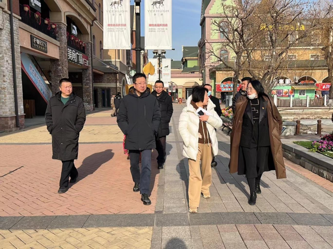 满堂街道：深入企业调研谋发展 优化营商环境谱新篇