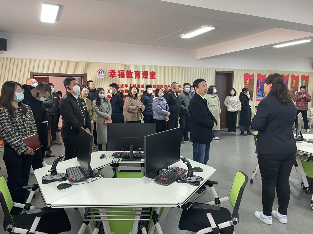 浑南区组织年轻干部赴牡丹社区开展“薪火学堂”社会治理专题培训