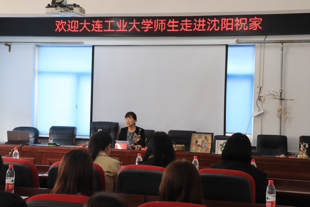 祝家街道举办“创意设计赋能柞蚕产业”座谈交流活动