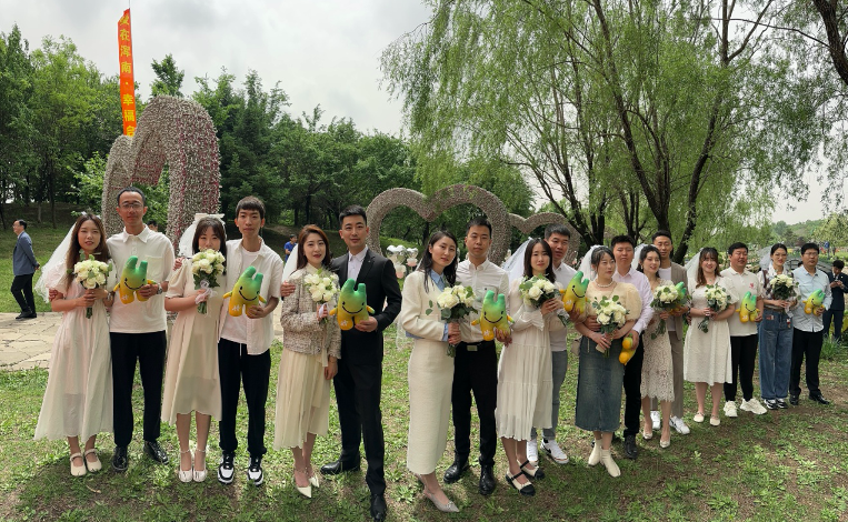 浑南区设立全市首个结婚登记户外颁证点