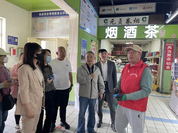 区营商局开展营商环境监督员关注“生态宜居”主题活动