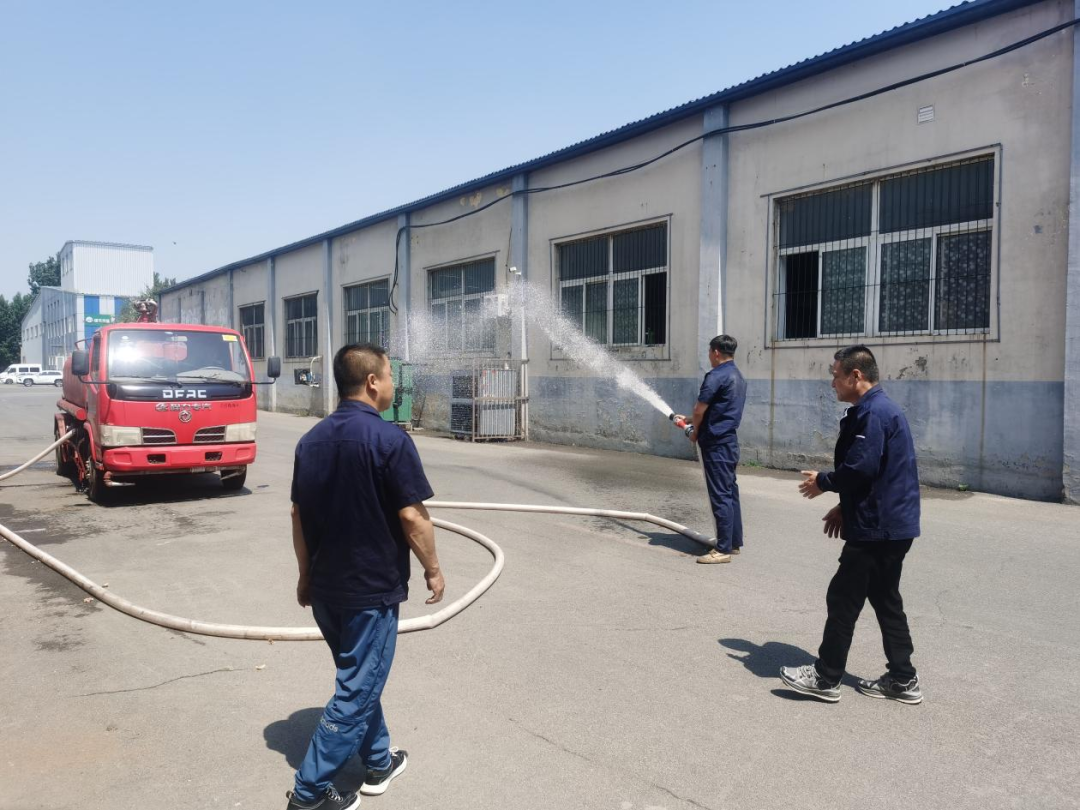 区市场局组织开展压力容器突发事故应急救援演练