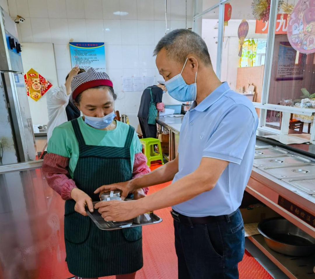 区民政局开展全区民政服务机构燃气安全风险排查整治工作