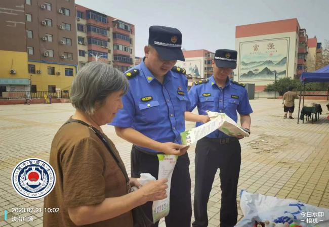 区执法分局开展“垃圾分类，让沈阳更美”主题宣传活动