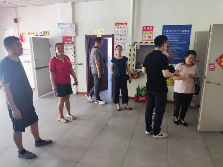 区民政局开展全区养老服务机构安全生产拉练检查专项行动