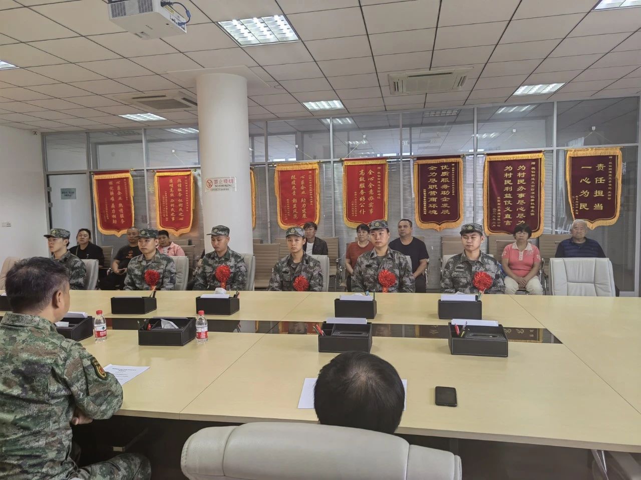 桃仙街道开展2023年秋季预定新兵欢送仪式