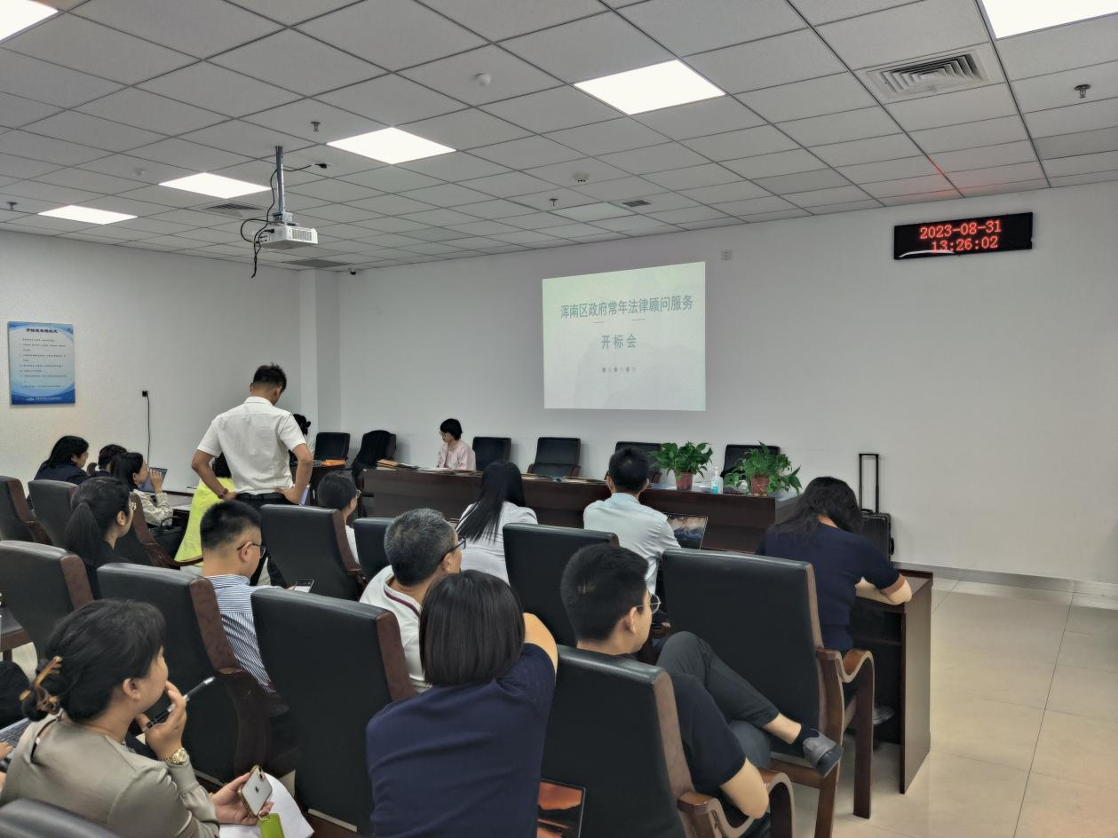 区公共资源交易中心：服务提档升级 为我区重点项目招投标工作保驾护航