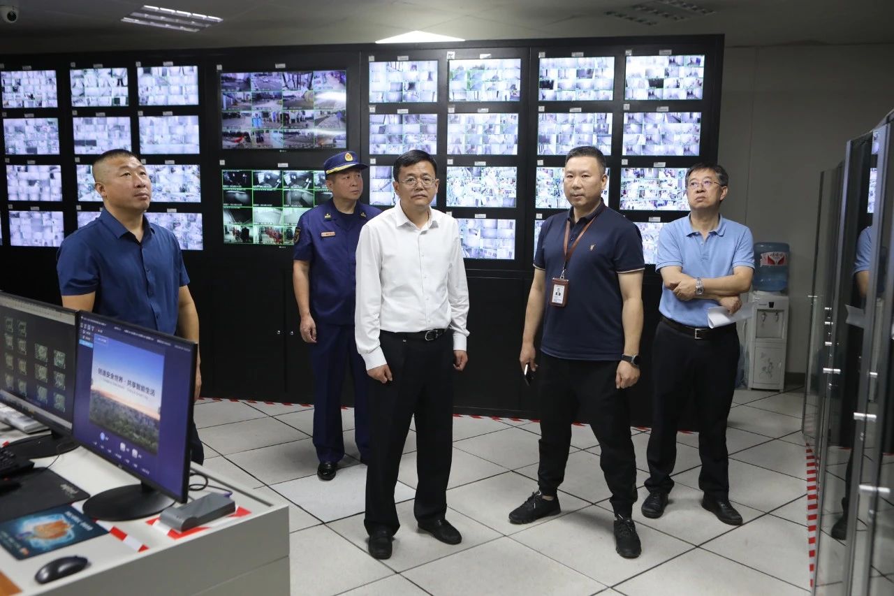 区长任立辉检查我区安全生产工作