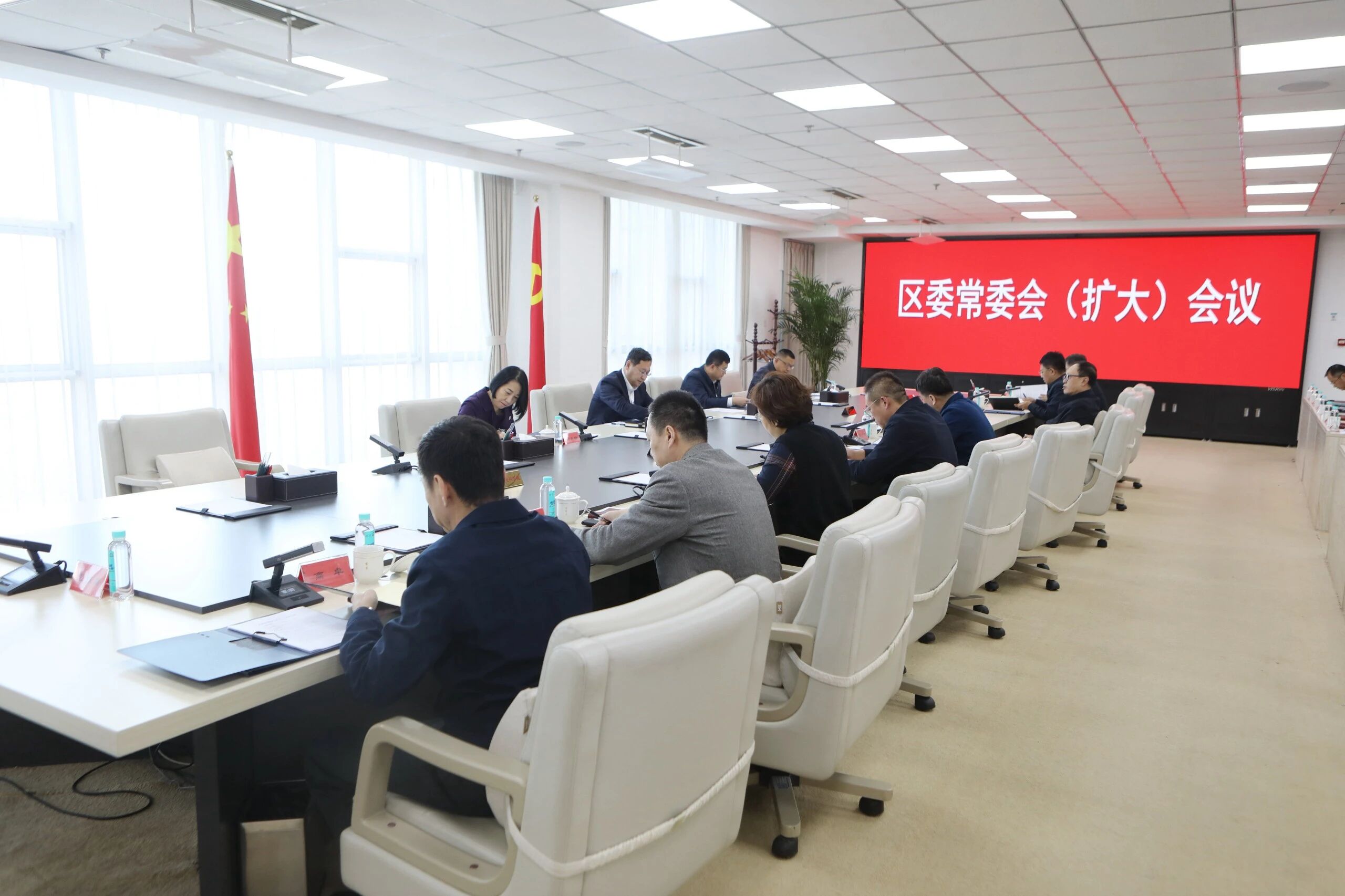 微信图片_2025-10-28_103104_822.jpg